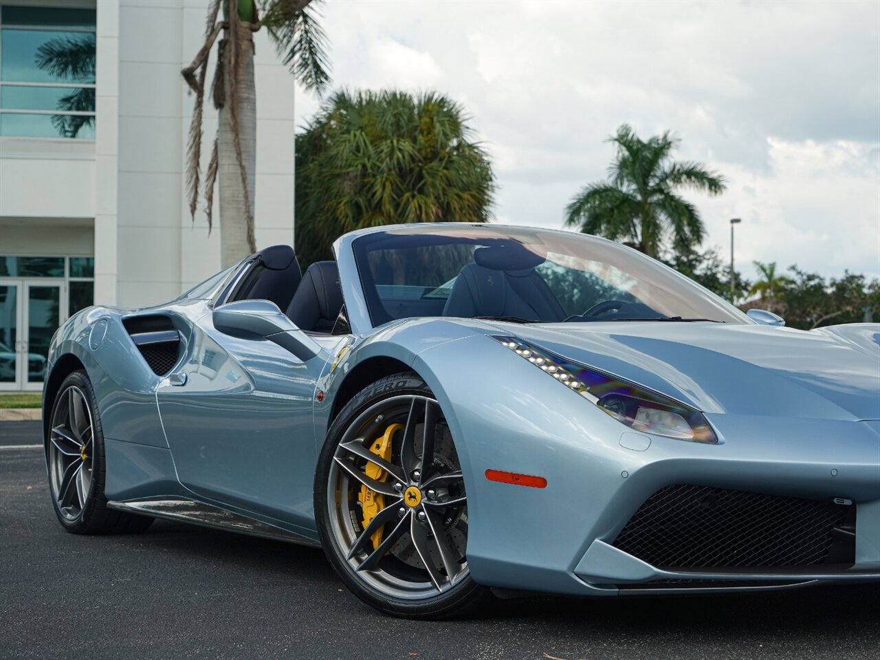 2018 Ferrari 488 Spider   - Photo 28 - Bonita Springs, FL 34134