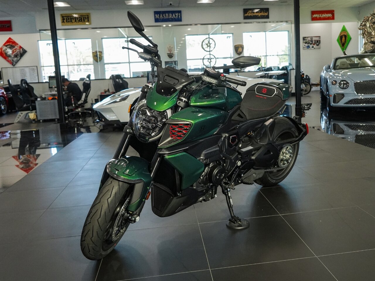2024 Ducati Diavel For Bentley - Photo 16 - Bonita Springs, FL 34134
