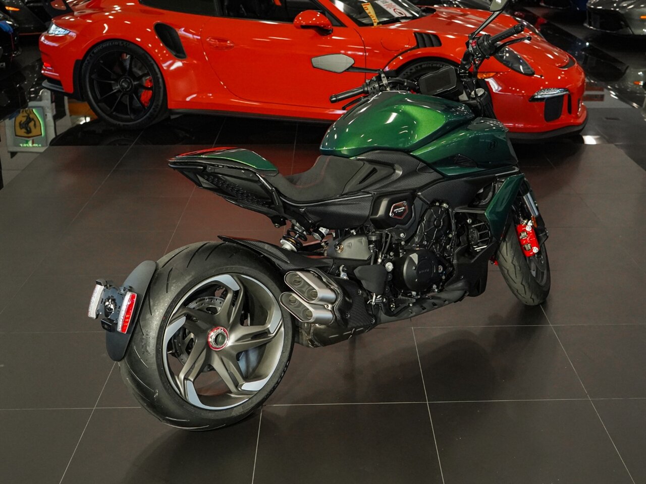 2024 Ducati Diavel For Bentley - Photo 6 - Bonita Springs, FL 34134