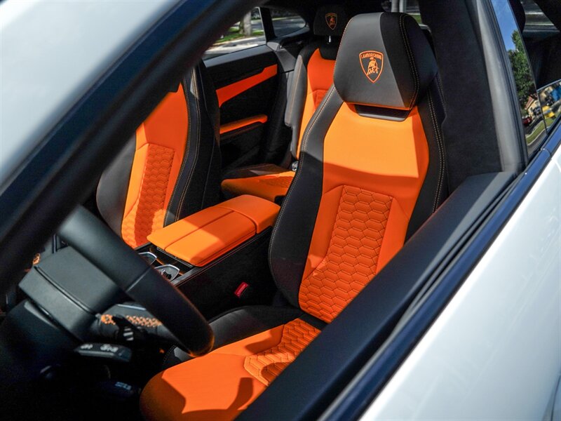 2022 Lamborghini Urus - Photo 8 - Bonita Springs, FL 34134