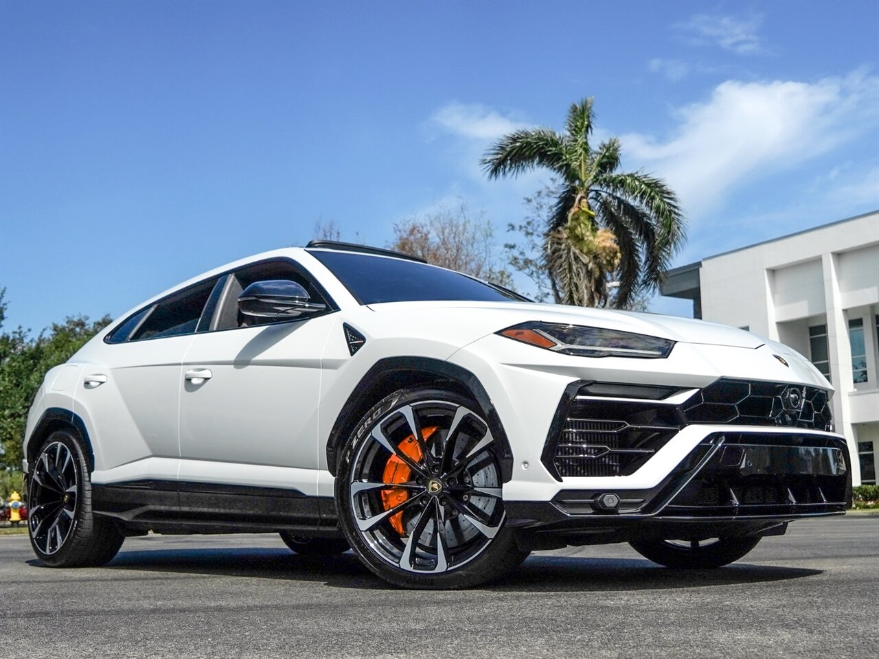 2022 Lamborghini Urus   - Photo 61 - Bonita Springs, FL 34134