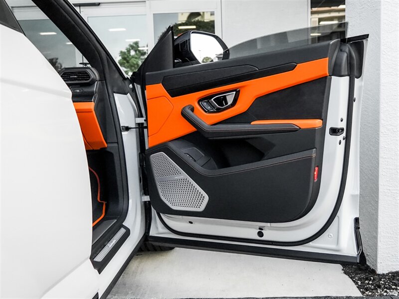 2022 Lamborghini Urus - Photo 27 - Bonita Springs, FL 34134