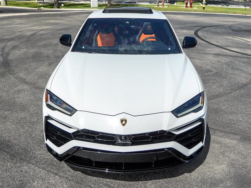 2022 Lamborghini Urus - Photo 5 - Bonita Springs, FL 34134