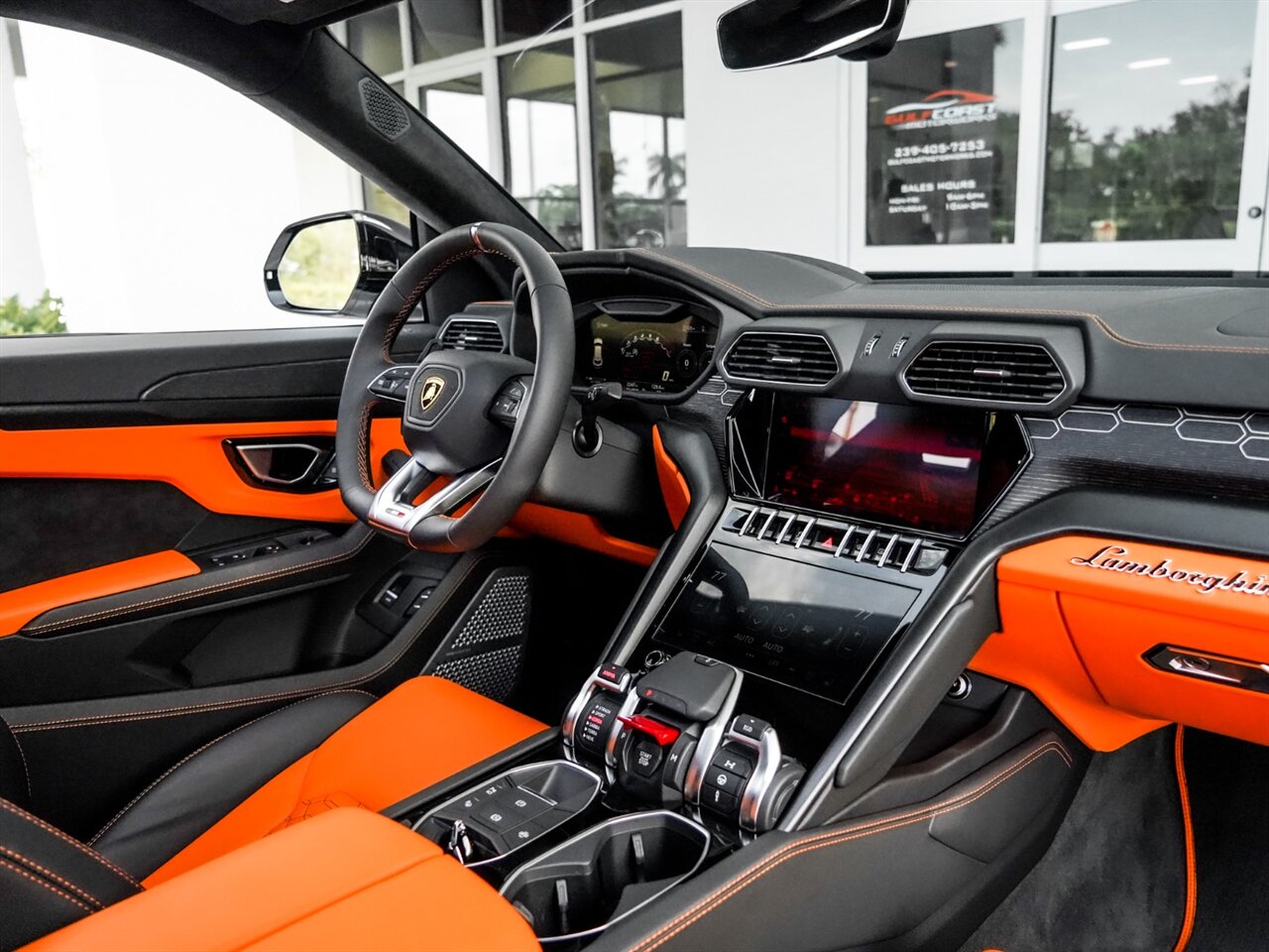 2022 Lamborghini Urus   - Photo 28 - Bonita Springs, FL 34134