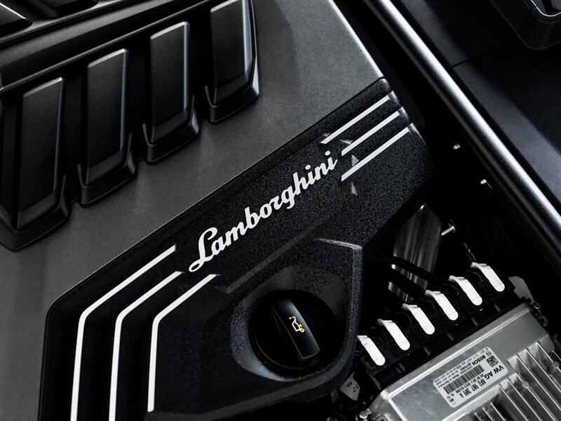 2022 Lamborghini Urus - Photo 38 - Bonita Springs, FL 34134