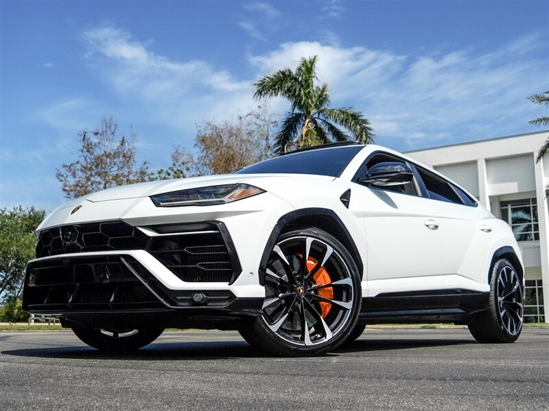 2022 Lamborghini Urus - Photo 11 - Bonita Springs, FL 34134