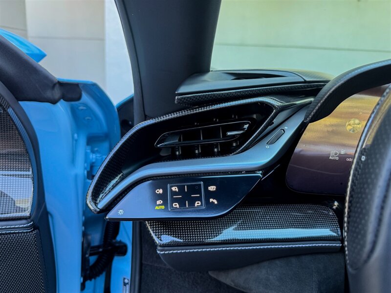 2025 Ferrari SF90 Spider - Photo 23 - Bonita Springs, FL 34134