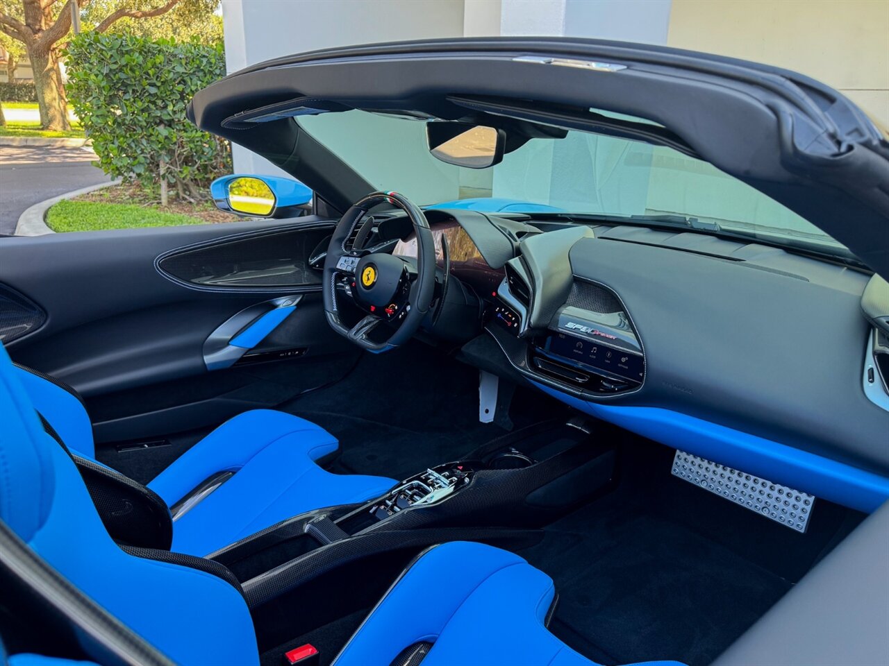 2025 Ferrari SF90 Spider - Photo 28 - Bonita Springs, FL 34134