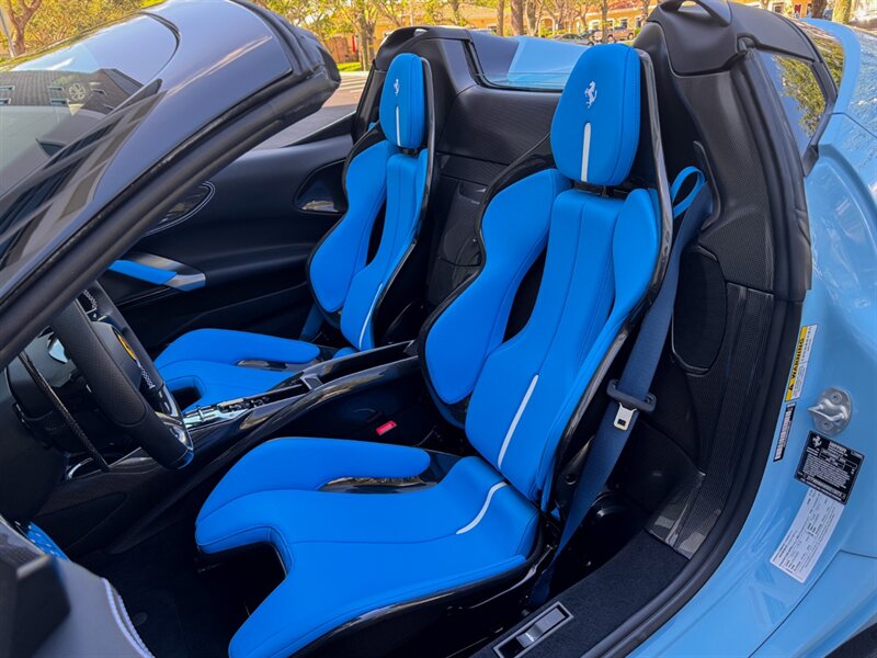2025 Ferrari SF90 Spider - Photo 18 - Bonita Springs, FL 34134