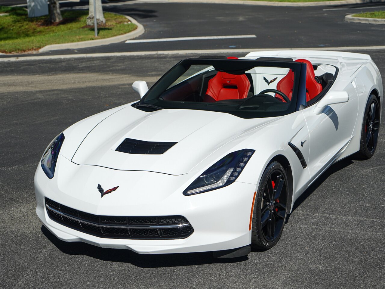 2015 Chevrolet Corvette Stingray Z51   - Photo 9 - Bonita Springs, FL 34134