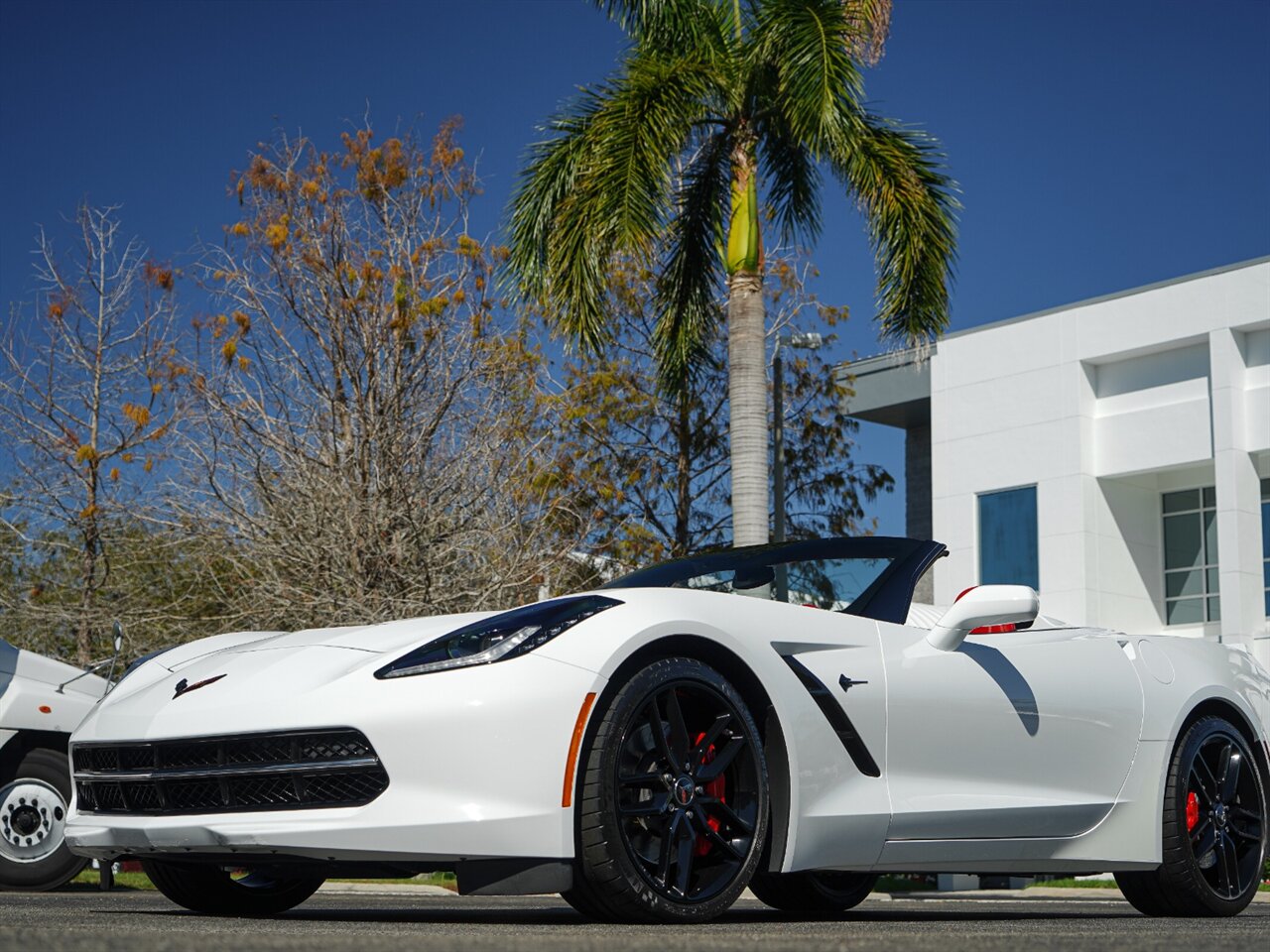 2015 Chevrolet Corvette Stingray Z51   - Photo 11 - Bonita Springs, FL 34134