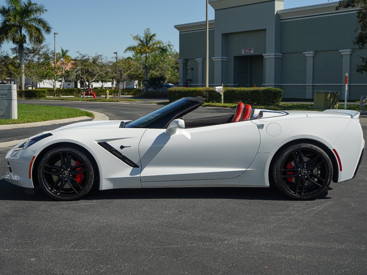 2015 Chevrolet Corvette Stingray Z51   - Photo 18 - Bonita Springs, FL 34134