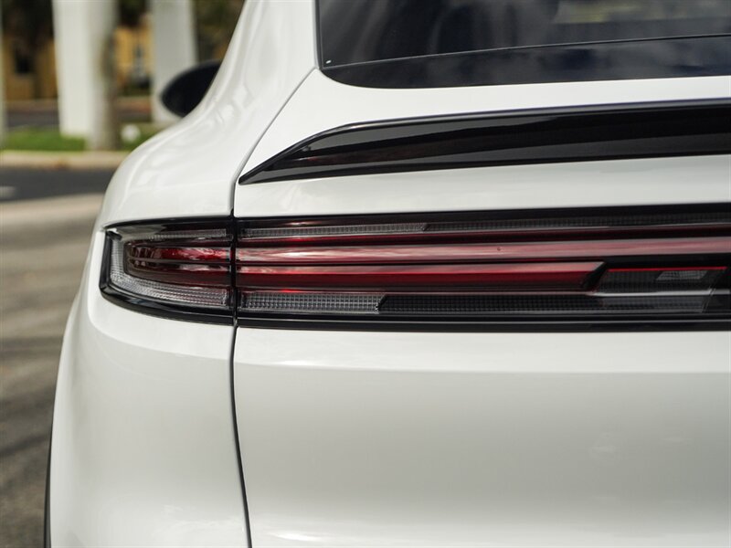 2024 Porsche Cayenne Turbo GT - Photo 64 - Bonita Springs, FL 34134