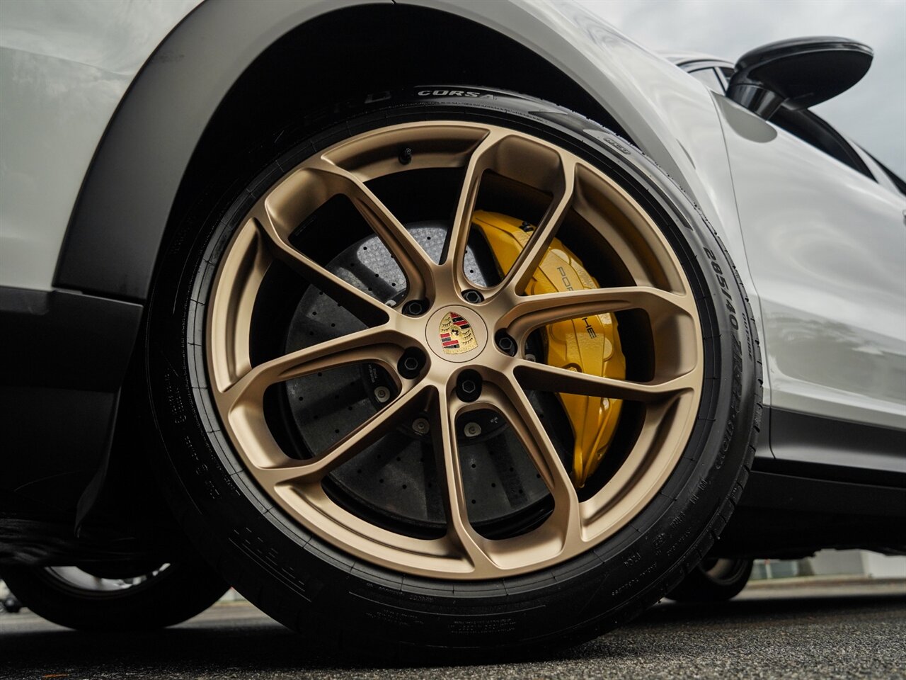 2024 Porsche Cayenne Turbo GT   - Photo 11 - Bonita Springs, FL 34134