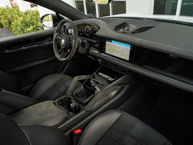 2024 Porsche Cayenne Turbo GT - Photo 34 - Bonita Springs, FL 34134