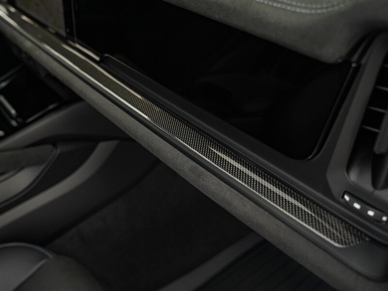 2024 Porsche Cayenne Turbo GT - Photo 44 - Bonita Springs, FL 34134