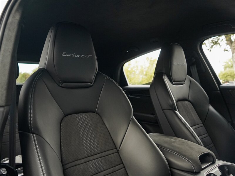 2024 Porsche Cayenne Turbo GT - Photo 39 - Bonita Springs, FL 34134
