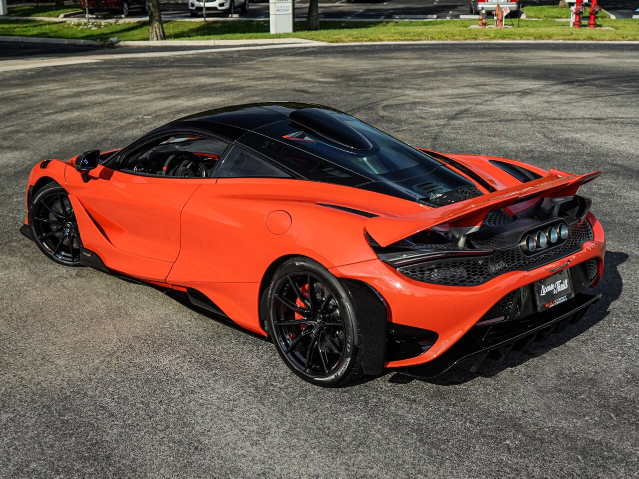 2021 McLaren 765LT   - Photo 48 - Bonita Springs, FL 34134