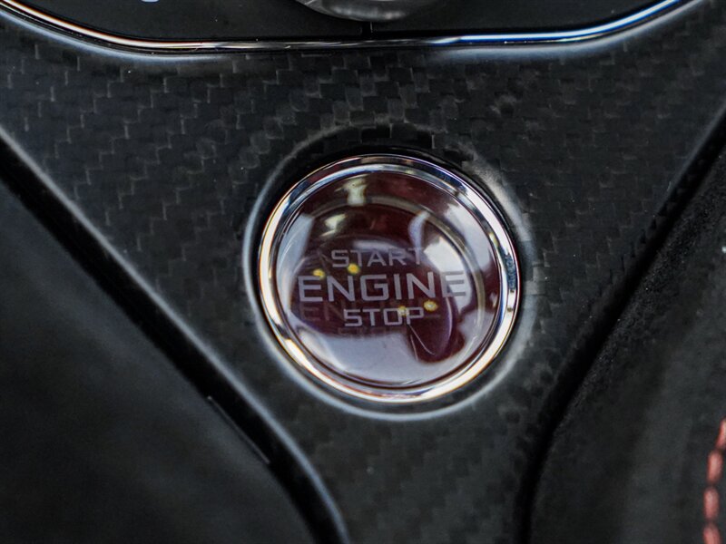 2021 McLaren 765LT - Photo 20 - Bonita Springs, FL 34134