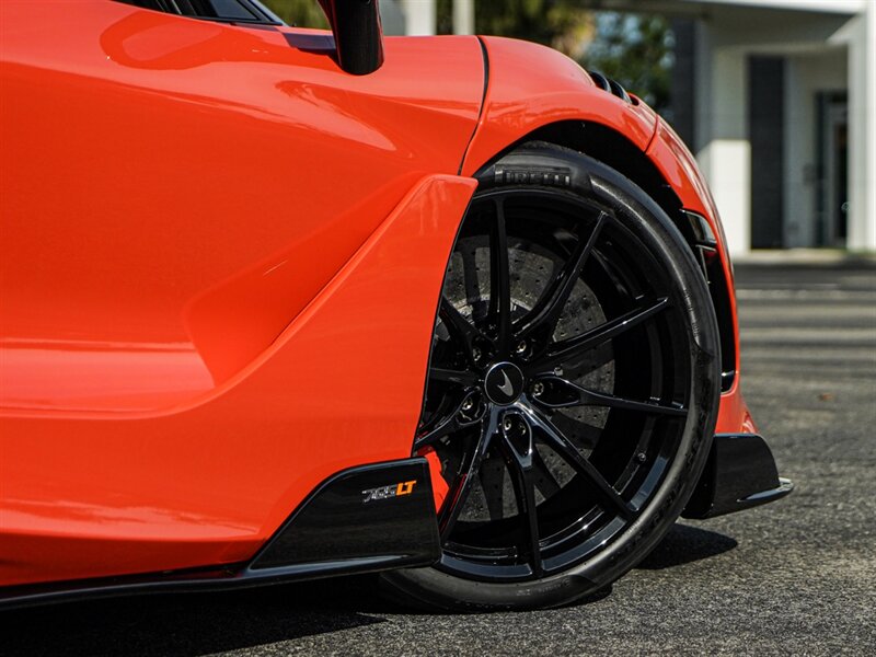 2021 McLaren 765LT - Photo 66 - Bonita Springs, FL 34134