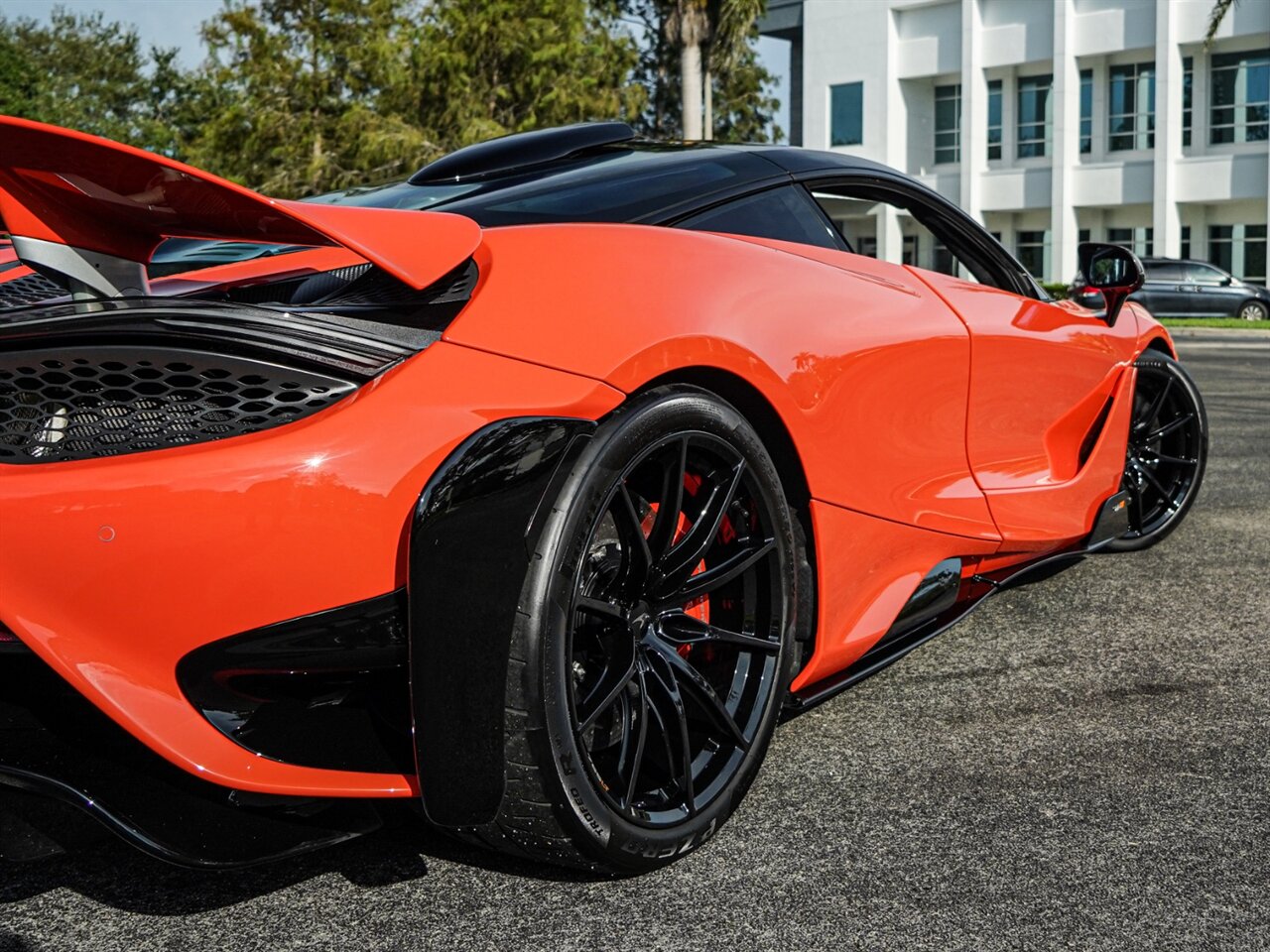 2021 McLaren 765LT   - Photo 67 - Bonita Springs, FL 34134