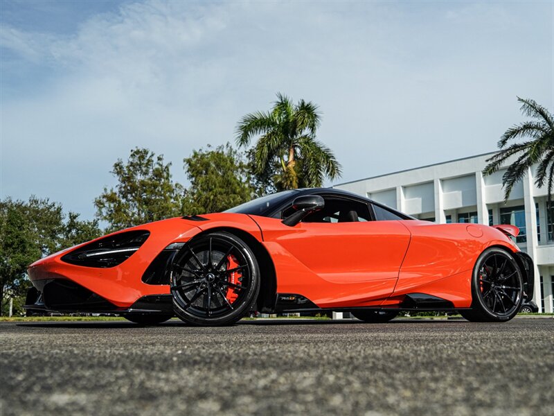 2021 McLaren 765LT - Photo 8 - Bonita Springs, FL 34134
