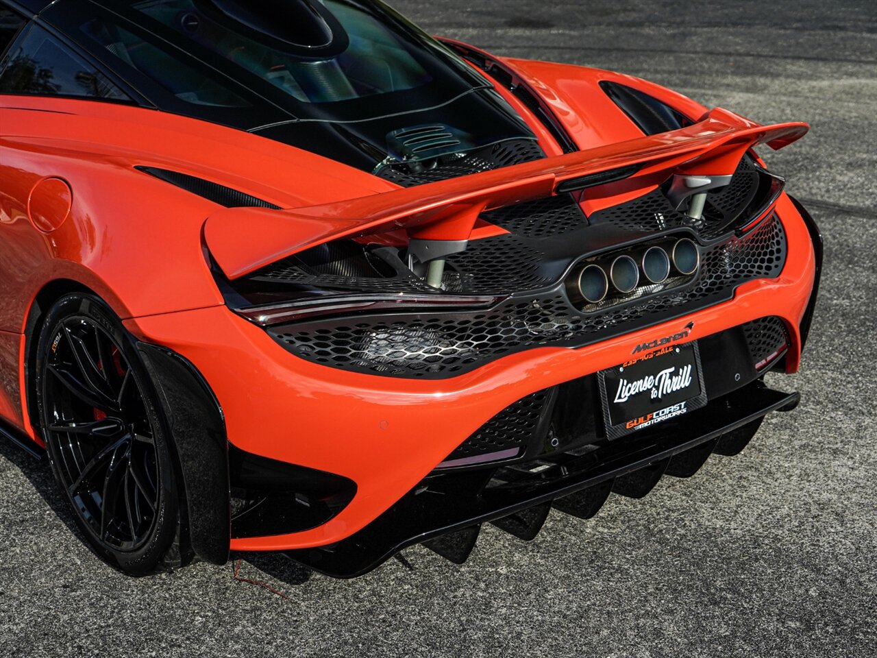 2021 McLaren 765LT   - Photo 53 - Bonita Springs, FL 34134