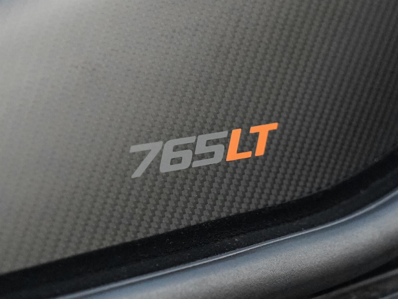 2021 McLaren 765LT   - Photo 28 - Bonita Springs, FL 34134