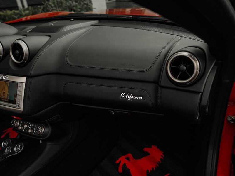 2013 Ferrari California   - Photo 37 - Bonita Springs, FL 34134