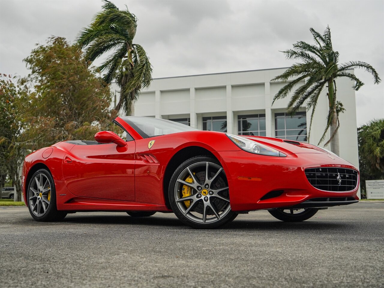 2013 Ferrari California   - Photo 81 - Bonita Springs, FL 34134