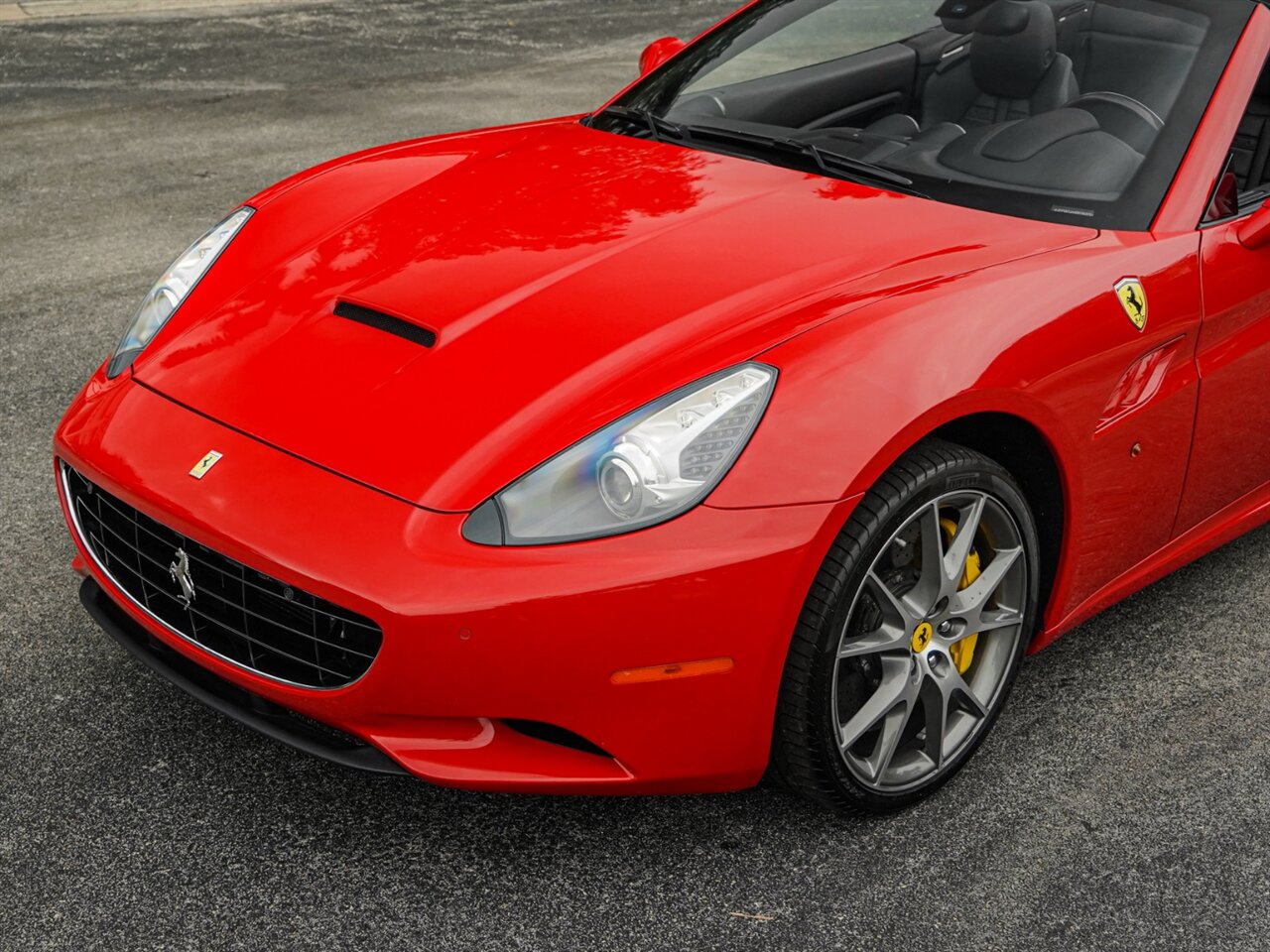 2013 Ferrari California   - Photo 10 - Bonita Springs, FL 34134