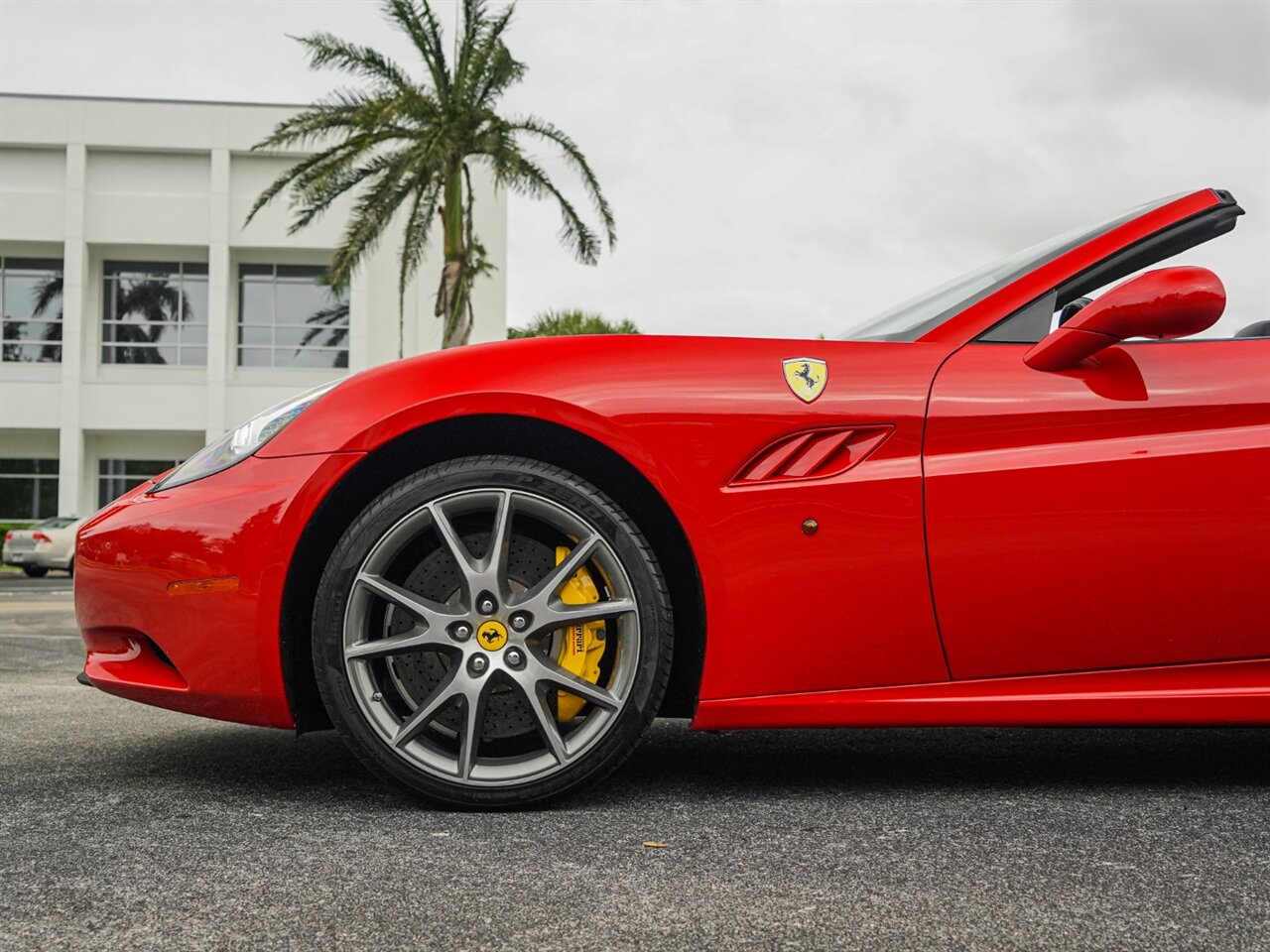 2013 Ferrari California   - Photo 47 - Bonita Springs, FL 34134