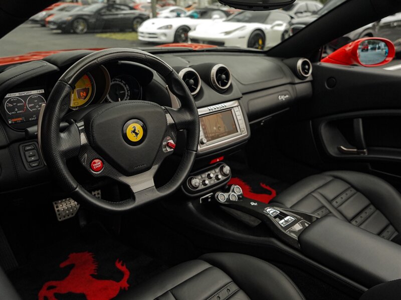 2013 Ferrari California   - Photo 2 - Bonita Springs, FL 34134