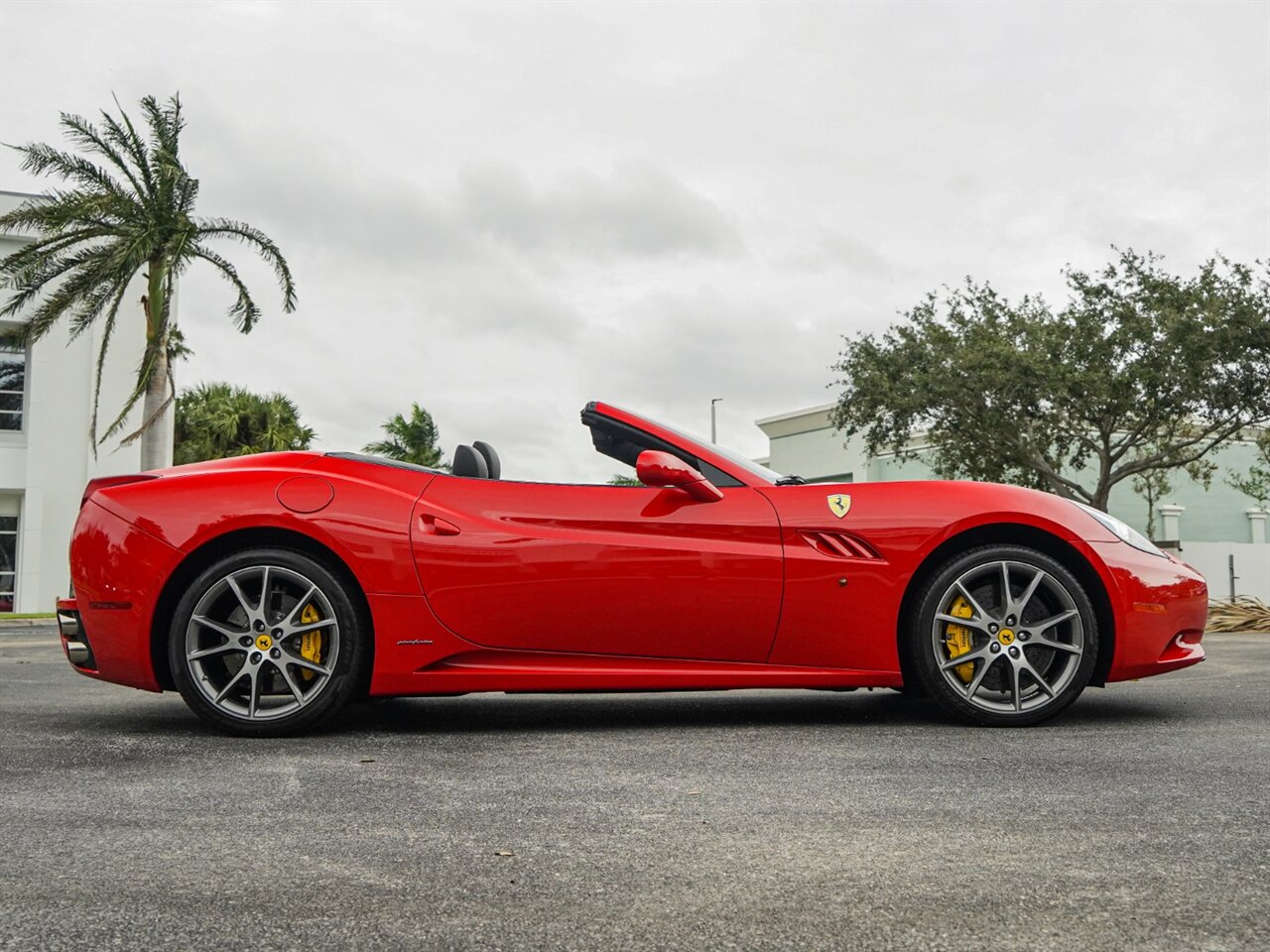 2013 Ferrari California   - Photo 68 - Bonita Springs, FL 34134