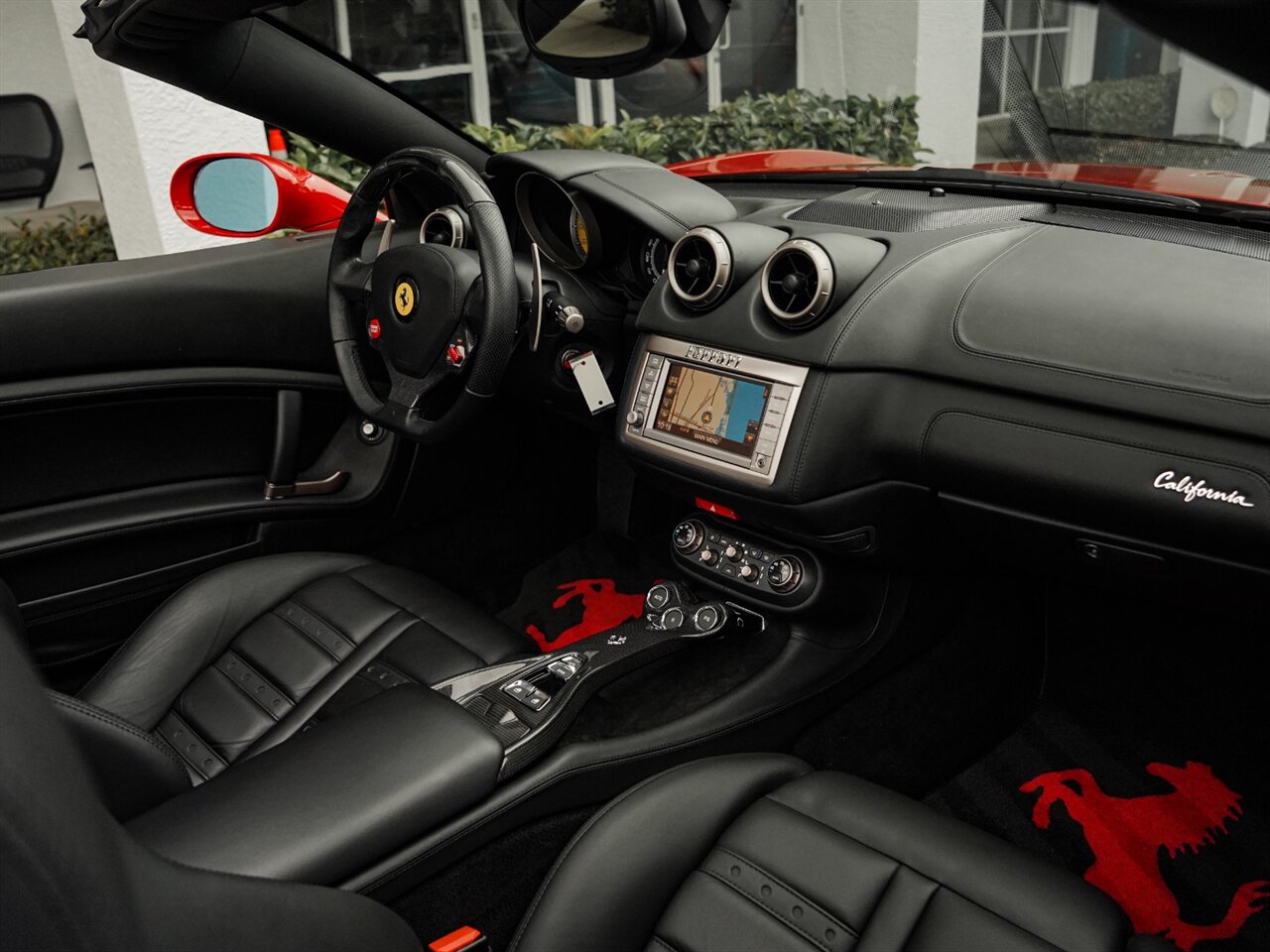 2013 Ferrari California   - Photo 31 - Bonita Springs, FL 34134