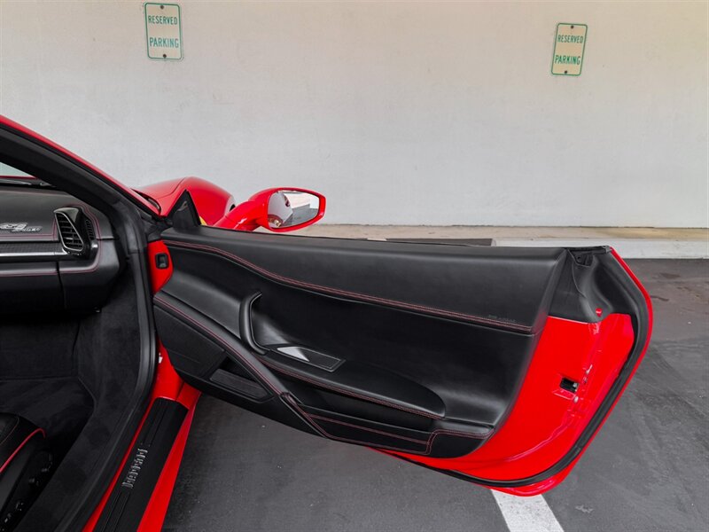 2013 Ferrari 458 Spider - Photo 37 - Bonita Springs, FL 34134