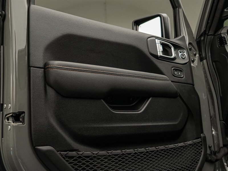 2023 Jeep Wrangler Rubicon 392 - Photo 26 - Bonita Springs, FL 34134