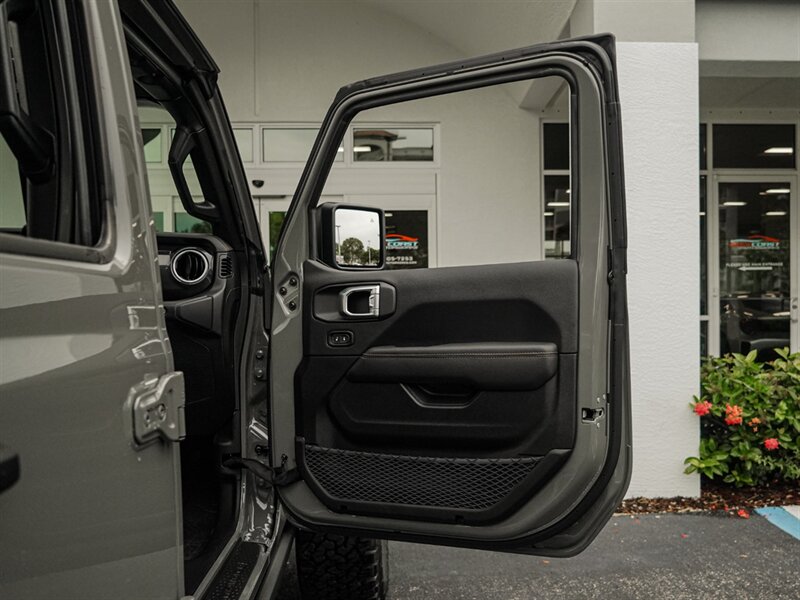 2023 Jeep Wrangler Rubicon 392 - Photo 43 - Bonita Springs, FL 34134