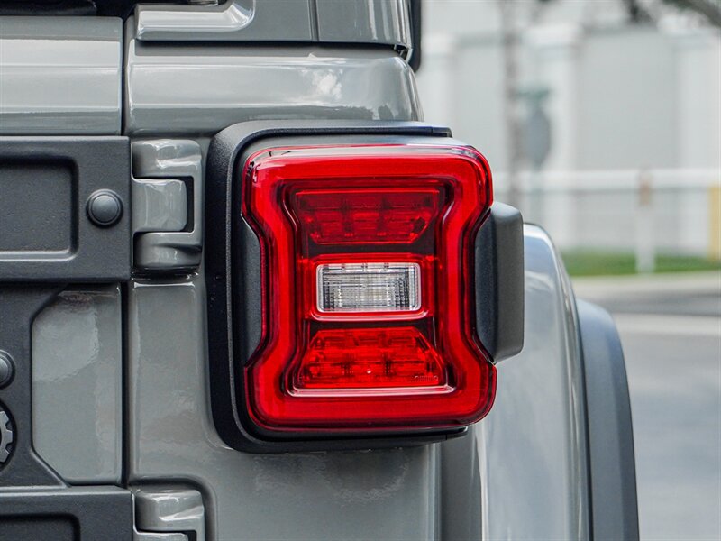 2023 Jeep Wrangler Rubicon 392 - Photo 68 - Bonita Springs, FL 34134