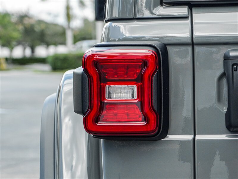 2023 Jeep Wrangler Rubicon 392 - Photo 65 - Bonita Springs, FL 34134