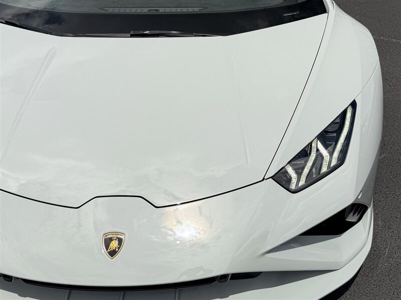 2021 Lamborghini Huracan EVO Spyder   - Photo 5 - Bonita Springs, FL 34134