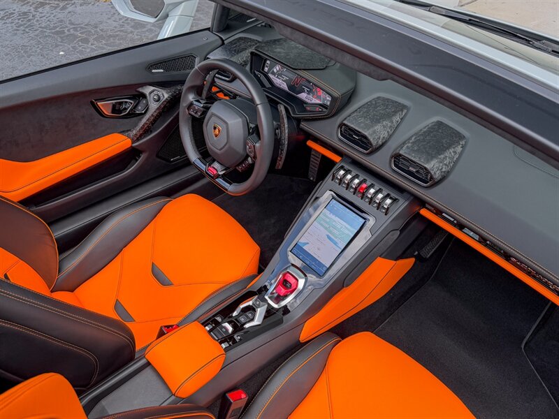 2021 Lamborghini Huracan EVO Spyder   - Photo 39 - Bonita Springs, FL 34134