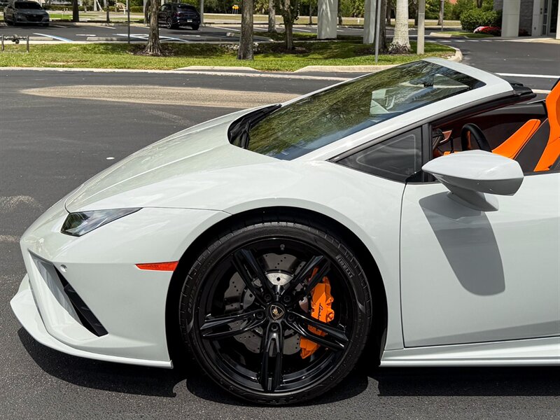 2021 Lamborghini Huracan EVO Spyder   - Photo 43 - Bonita Springs, FL 34134