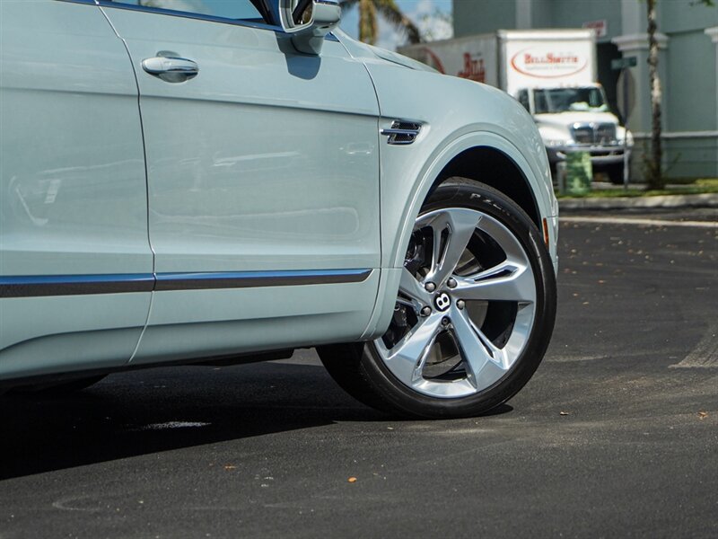 2018 Bentley Bentayga Onyx Edition - Photo 64 - Bonita Springs, FL 34134