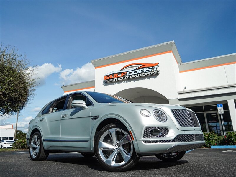 2018 Bentley Bentayga Onyx Edition   - Photo 1 - Bonita Springs, FL 34134