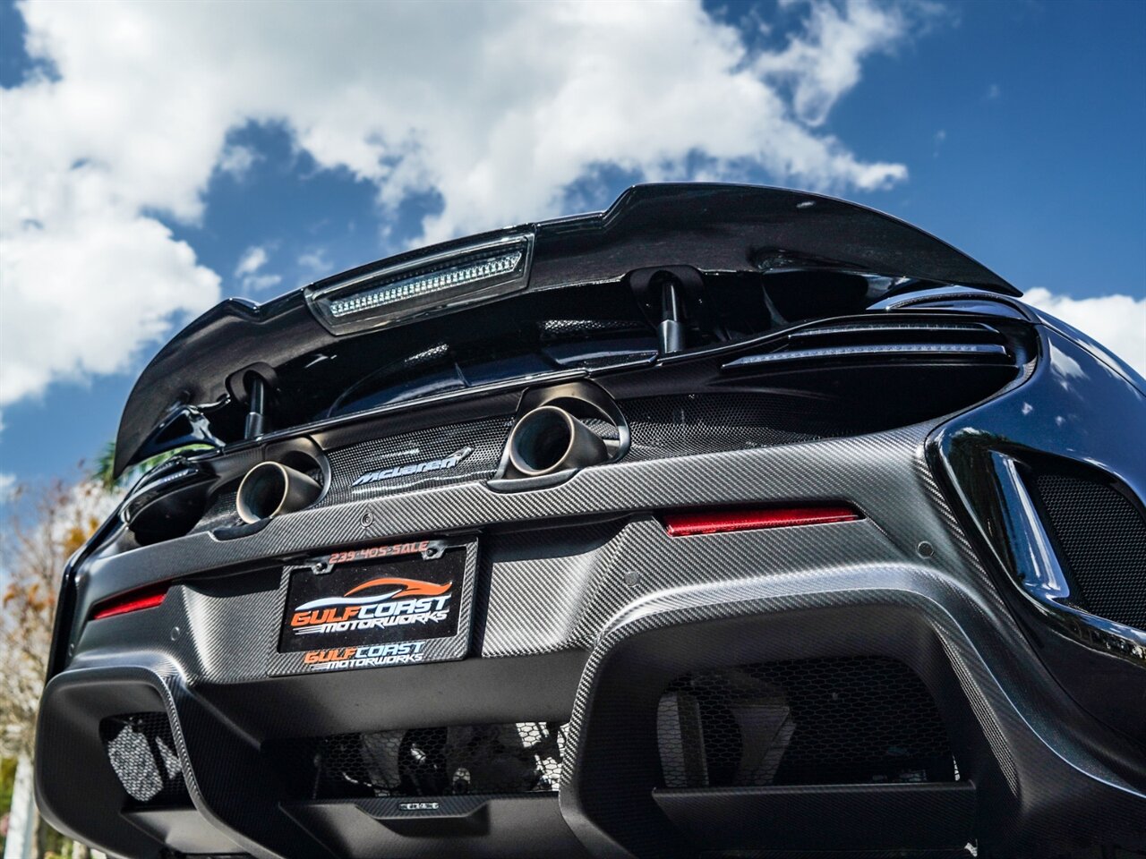 2016 McLaren 675LT   - Photo 31 - Bonita Springs, FL 34134