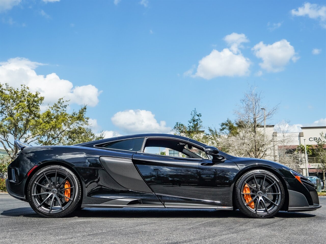 2016 McLaren 675LT   - Photo 36 - Bonita Springs, FL 34134