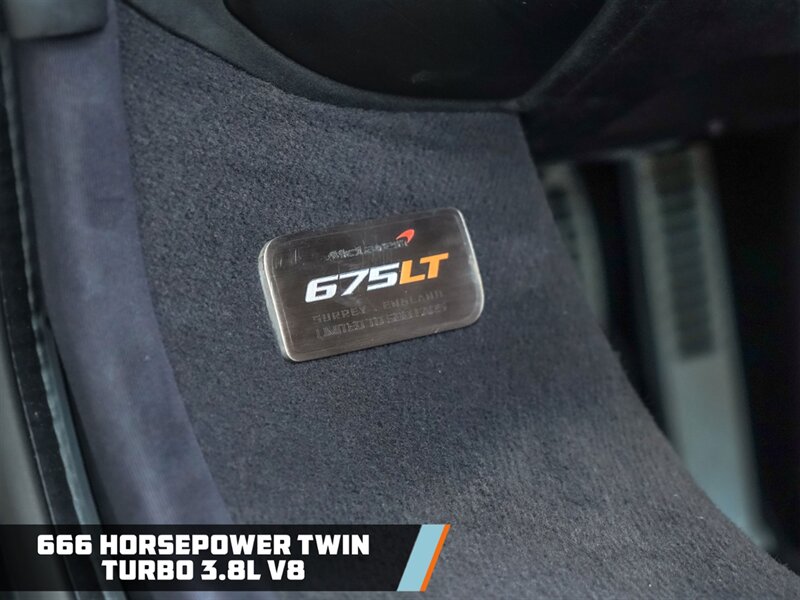 2016 McLaren 675LT - Photo 19 - Bonita Springs, FL 34134