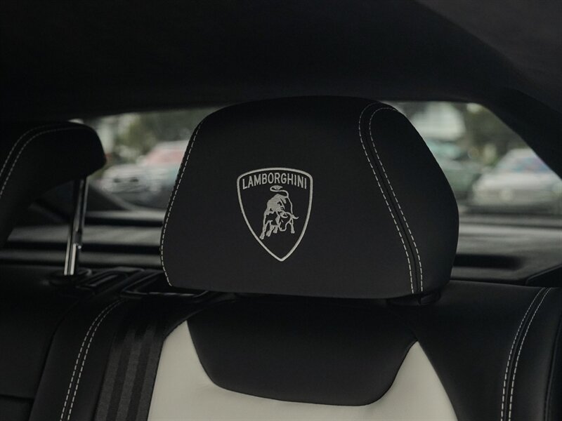 2022 Lamborghini Urus   - Photo 29 - Bonita Springs, FL 34134