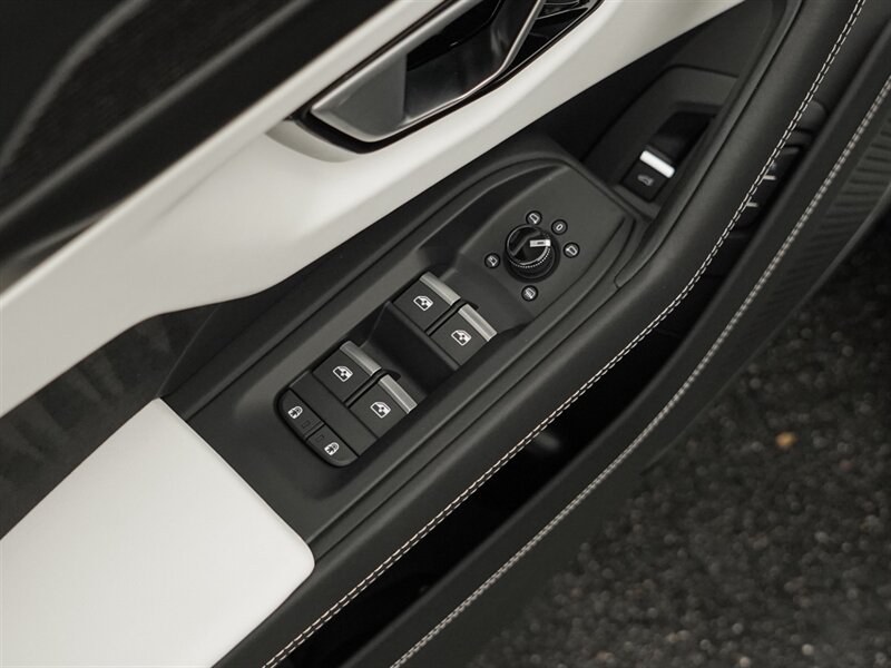 2022 Lamborghini Urus   - Photo 25 - Bonita Springs, FL 34134